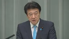 木原官房長官 「一定の修正がなされた」　北方領土がロシア領と同色のイコールアース図法の地図