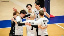 バレー男子日本代表、まさかの第3セット落とし大苦戦　オマーンに辛勝でロス五輪へ薄氷の初陣【アジア選手権】