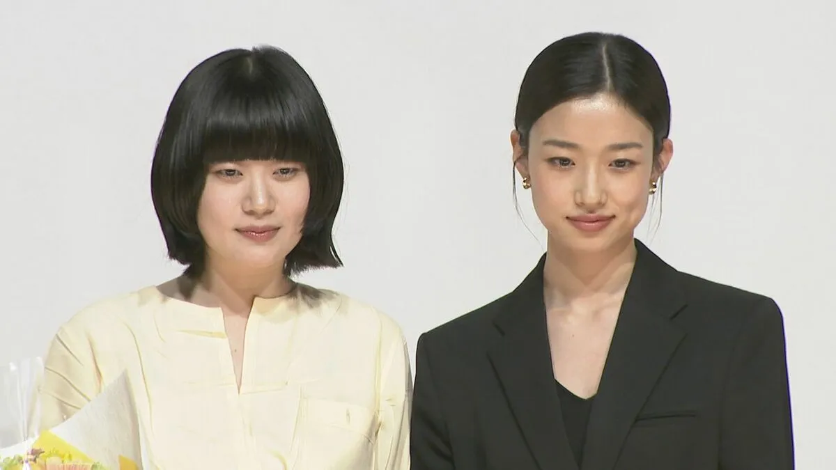 【河合優実】新人監督賞を受賞した山中瑤子監督のお祝いに駆けつける「これからも一ファンとして山中監督の世界を見るのが凄く楽しみ」