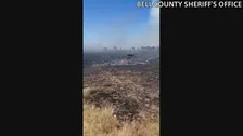 米軍ヘリ墜落で2人死亡　大規模火災も　テキサス州