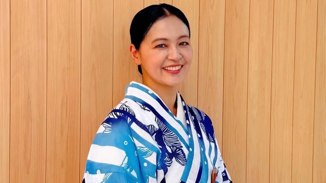 【 黒谷友香 】大阪・堺の伝統染め浴衣で「初・万博」　涼やかな微笑みにフォロワー絶賛「いなせ」「お似合い」「美しい」