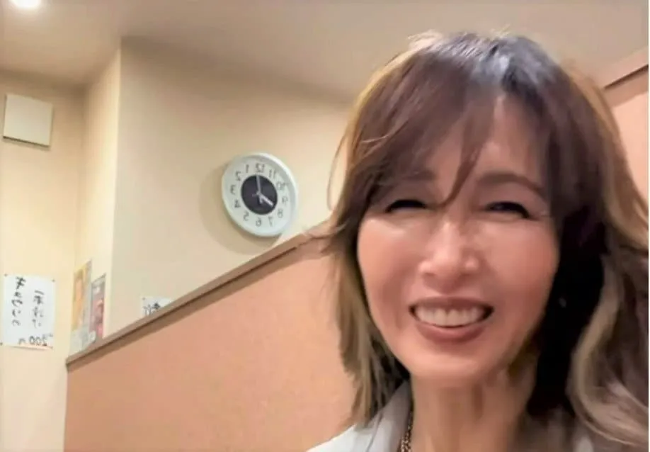 【 工藤静香 】　北海道・旭川市でライブ　「とっても温かいウェルカミーな優しい風が、ペンライトや皆さんの身体の揺れから伝わってきてね、、、、　本当にありがとうございました」