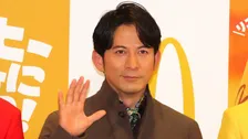 【 岡田准一 】　上京して安心できる場所が「マクドだった」　「たくろう」と初共演し師匠のように教える