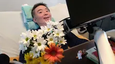 【 ALS闘病 】声優・津久井教生さん　「お盆はお花を眺められるのもこの時期の楽しみの一つです」残暑続く夏へのメッセージも【ニャンちゅう】