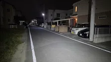 【速報】女性（23）が男に刃物のようなもので左手を切りつけられ軽傷　警察が逃走中の男の行方追う　埼玉・吉川市