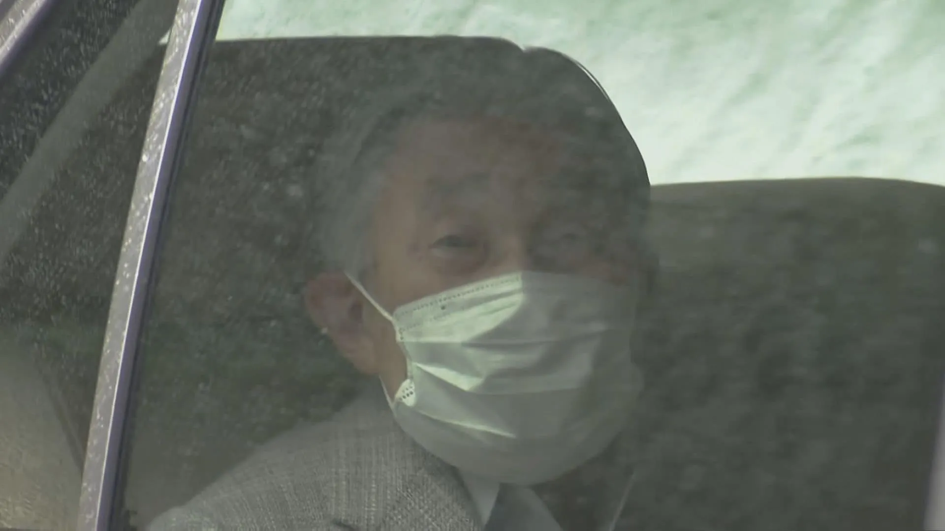 上皇さま（91）が「心筋虚血」の疑いで東大病院に検査入院　上皇后美智子さま付き添いのもと　13年ぶり入院