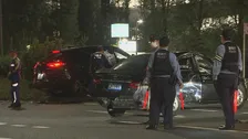 外務省前で外交ナンバーの車と乗用車が衝突 4人軽傷でうち1人はロシア大使館関係者か 東京・千代田区