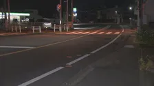 交差点で軽乗用車が自転車と歩行者をはねる事故　自転車に乗っていた91歳の男性が意識不明の重体　茨城・取手市