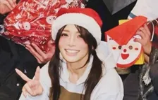 【 浜崎あゆみ 】　クリスマスショットを公開　「今日はバンド・コーラス・ダンサー・オールスタッフが全員集合しての通しリハーサル！！」　カウントダウンライブへ意気込み