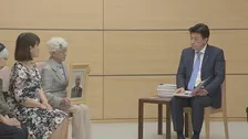 木原官房長官「これからしかるべく交渉に臨んでいく」　拉致被害者横田めぐみさんの母・早紀江さんと面会