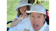 【 松本伊代 】ヒロミとの仲良し2ショットを公開 「#ゴルフはできた」「#一緒にできるスポーツ」