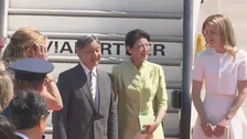 【速報】天皇皇后両陛下　ベルギーに到着　皇太子エリザベート王女が笑顔で出迎え　戦闘機F16が並走飛行のエスコートも