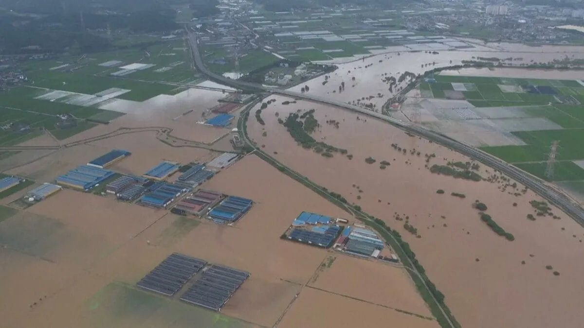 韓国 大雨による被害相次ぐ 14人死亡 12人が行方不明