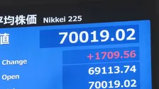 【速報】日経平均株価、7万円台回復　約3か月ぶり　米早期追加利上げ観測後退で　AI･半導体関連中心に買い注文広がる
