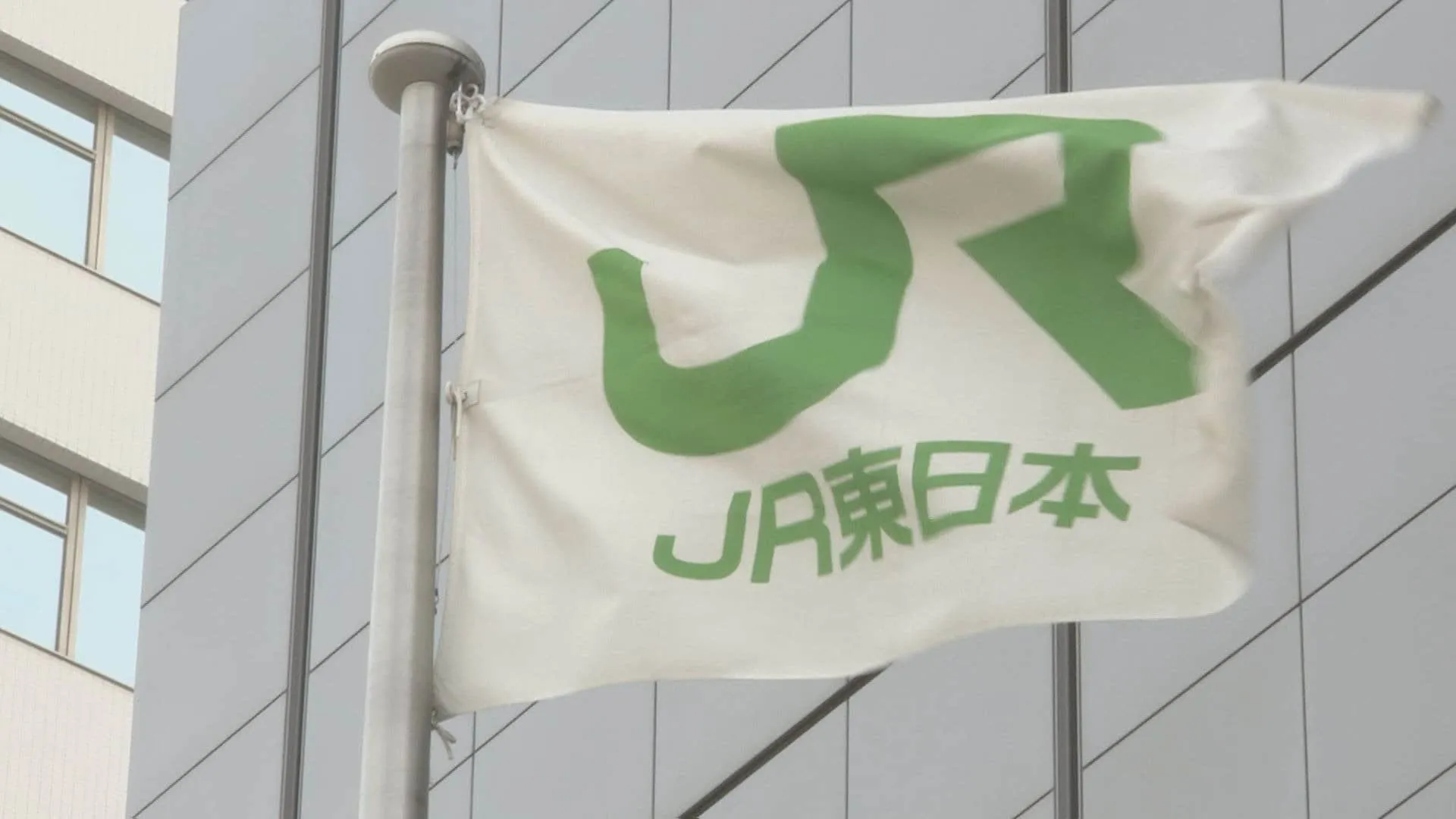 東海道線が人身事故の影響で一時全線運転見合わせも午前8時すぎに運転再開