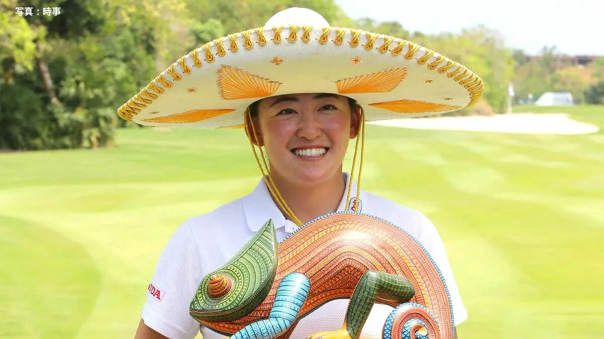 岩井千怜が米女子ツアー初優勝で“初代女王”に、姉・明愛からシャンパンシャワーの祝福【海外女子ゴルフ】