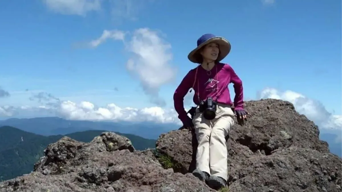 【 磯野貴理子 】 「ガレ場で2回転んでしまった」　日光白根山で登山　野鳥観察も満喫　イワヒバリとルリビタキに遭遇