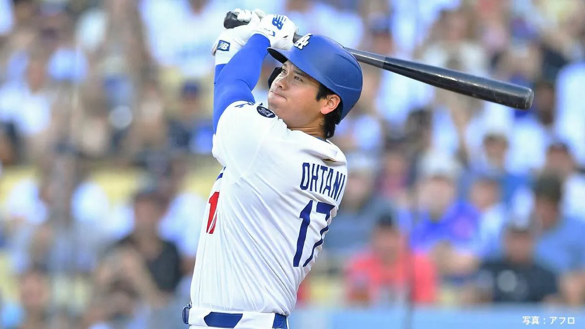 大谷翔平、自身のヒットで逆転劇呼び込む ！ ボブルヘッドデーで待望の移籍後初勝利、8回は大飛球も46号ならず、ド軍4連勝でパドレスと2差に