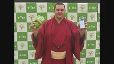 確定申告も土俵際で慌てない！　ウクライナ出身の獅司関がスマホを使った申告体験 「簡単だよ」とアピール　所得税の確定申告の受付は3月16日まで