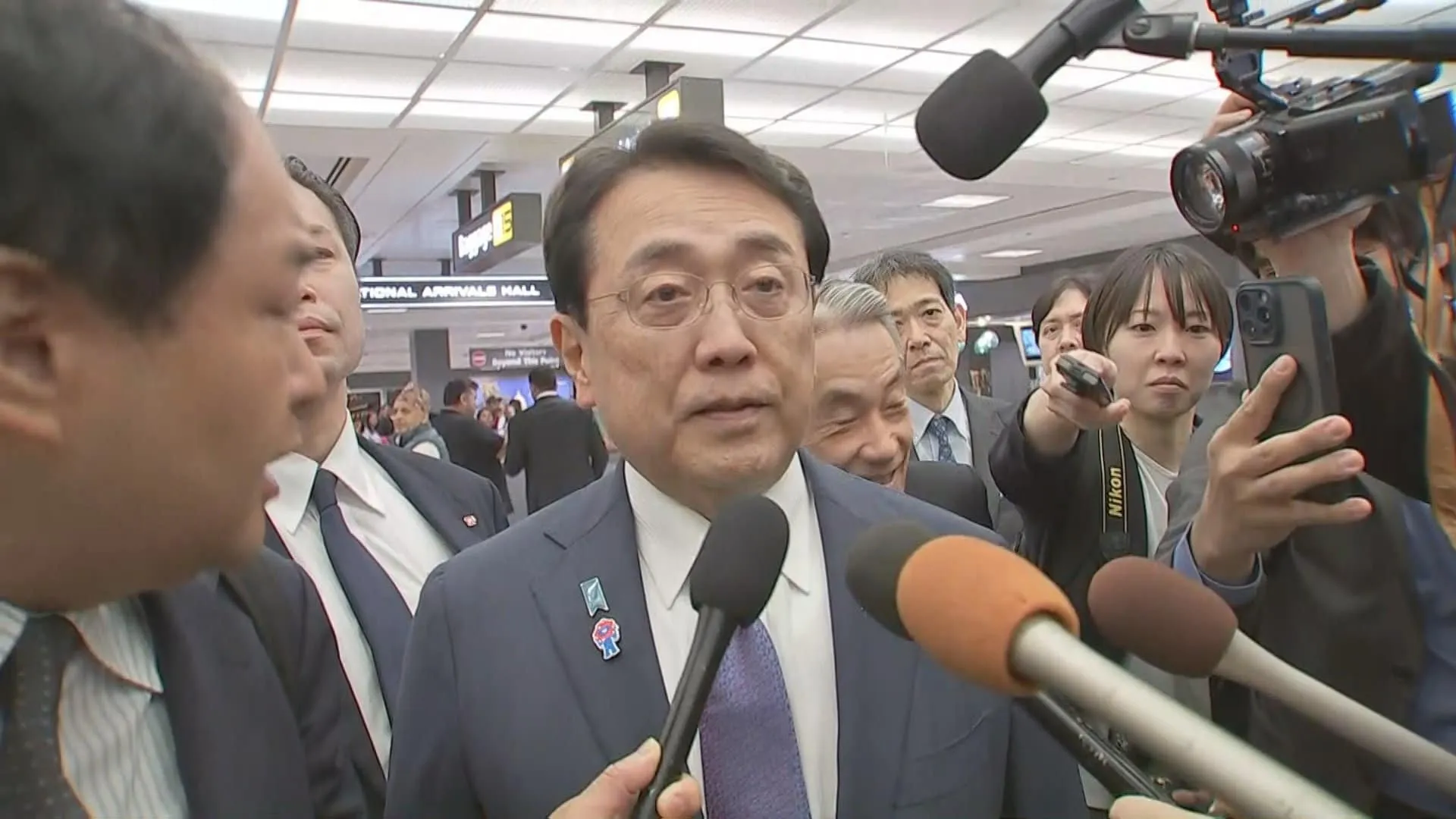 赤沢大臣が自民党幹部と協議　翌日の日米関税交渉を前に　小野寺政調会長「手応えある交渉をすると確信」