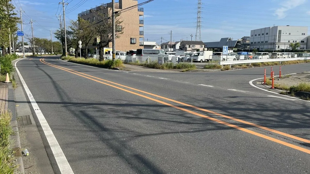 埼玉・和光市でキックボードに乗っていた小学生の女子児童（10）が乗用車にひかれて意識不明の重体　乗用車の運転手を過失運転傷害の疑いで現行犯逮捕　埼玉県警