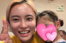【小島瑠璃子】「いつまでも残しておきたい夏の思い出」親族が集まり花火大会を観賞