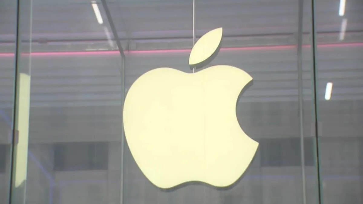 アップル iPhone新型モデルの値上げ検討か　米紙報道