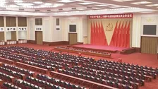 中国共産党「厳格な党の統治」に関する決議採択　習主席が党大会に向け引き締め強化