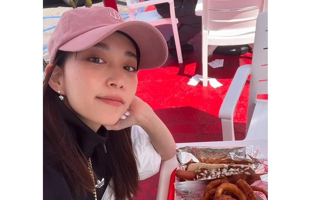 【 森川葵 】　「暇人ぼっち旅　ゴールデンウィークみんなはなにしてるのだい？」　旅行先での写真を公開　「バルセロナに偶然MEGUMIさんがいて一緒に夜を過ごした」