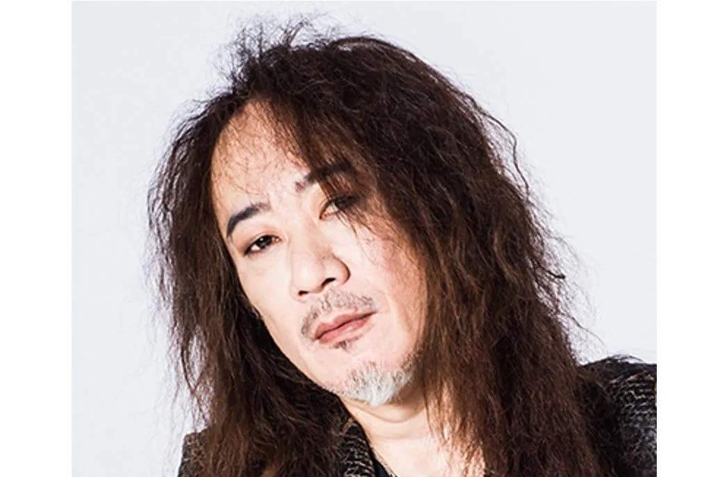 【 X JAPAN・ギタリスト・PATA 】　「足の患部の不調により」　5月の「hide Memorial Day 2025　のライブ中は　車椅子で移動します」
