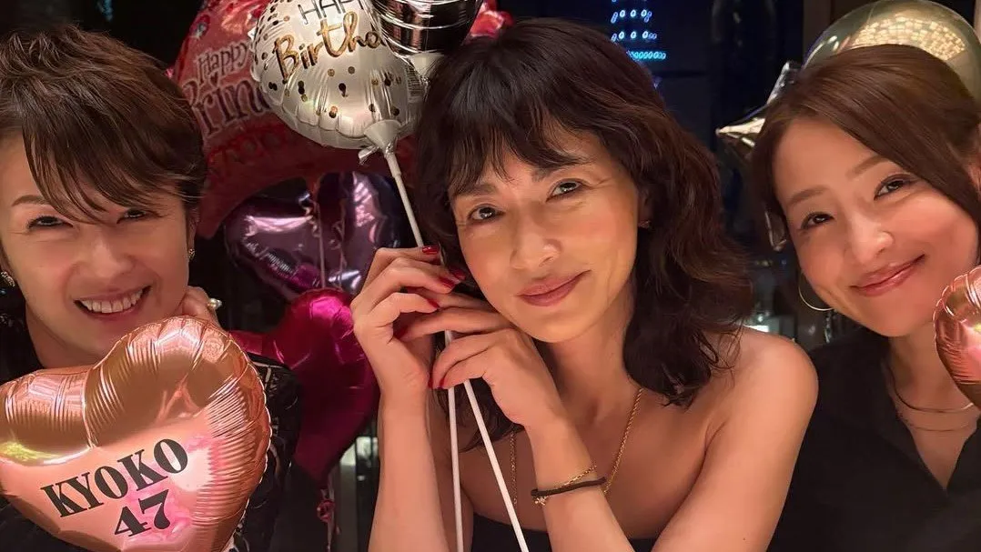 【長谷川京子】大沢あかね＆吉瀬美智子が誕生日をお祝い「"今"に集中して楽しく生きていきたいと思います」