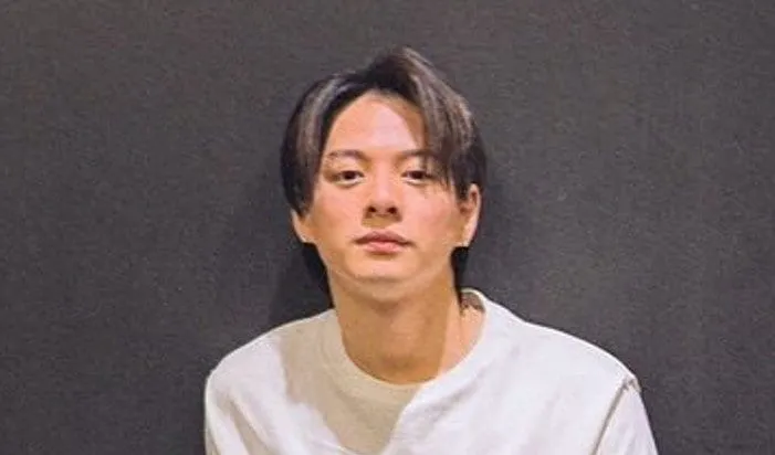 【 平野紫耀 】　「これから夏に向かってくわけですけど　一年もあっという間なので下半期も大事な時間を過ごせたらと思ってます」　最新ショット公開　【Number_i】