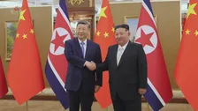 中国の習主席と北朝鮮の金総書記が祝電を交換　両国の結束を誇示　「中朝友好協力相互援助条約」締結から65年