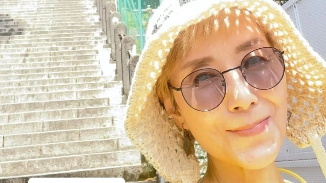 【 手塚理美 】所属事務所を離れ「フリーに」「生まれて初めてのトライ　ひゃ〜〜〜」今後は「この先に繋がる楽しい企画」「てくてく散歩」