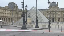 【速報】ルーブル美術館強盗「容疑者2人拘束」とフランスメディア 1人はパリの空港からアルジェリアへ出国計画か 被害総額155億円相当