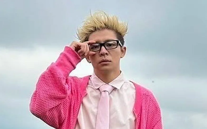 【 Number_i・岸優太 】 「これもわんちゃん見てくださーい！！」 「未確認領域」オフショット公開　平野紫耀＆神宮寺勇太との３ショットも