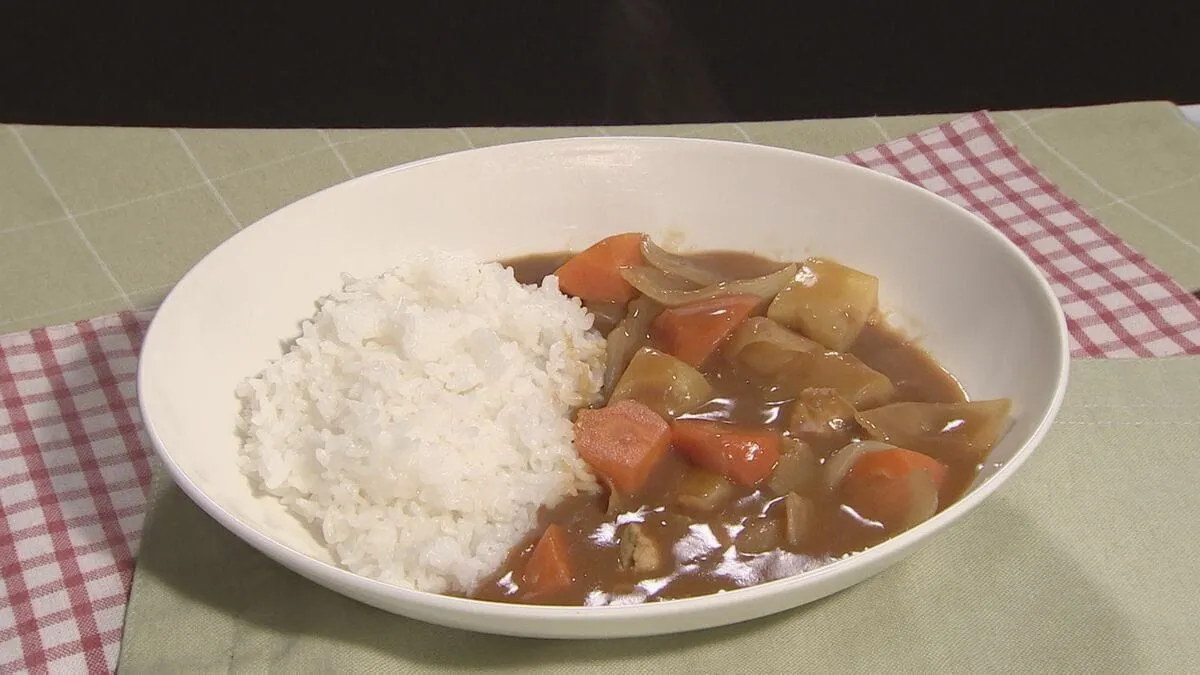 「カレーライス物価」が12か月連続で最高値更新　1食421円