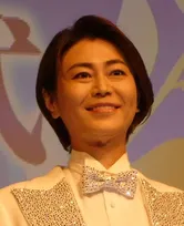 【氷川きよし】『川の流れのように』をパフォーマンス〝ひばりさんに背中を押されてきた〟