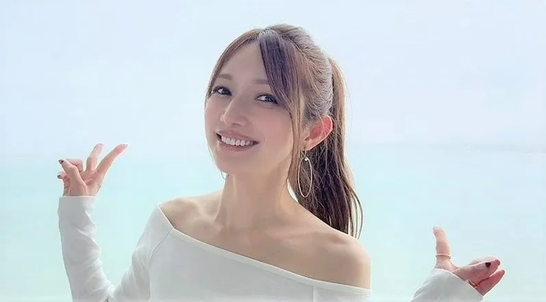 【 後藤真希 】　「雨だったけど沖縄ツアー楽しかった〜」　ファンツアーで沖縄を満喫　沖縄そばや天ぷらを堪能　オフショットを公開