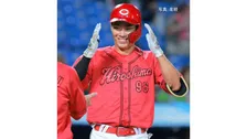 【広島】2連勝 4位・ヤクルトに1.5差！中村奨1号2ラン＆辰見のNPB新記録の二盗の直後に適時打 中2日・鈴木5回4失点2勝目 救援陣は無失点