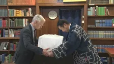 ロンドン自然史博物館がアイヌ民族の遺骨を返還　海外からの返還はあわせて15体に
