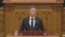 ハンガリー・マジャル首相　新大統領に「チェスの女王」ユディット・ポルガー氏を推薦　辞職した大統領を「操り人形」と批判