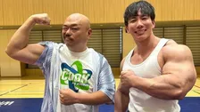 【 クロちゃん 】“筋肉２ショット” 披露「普通にすごい！」　「クロちゃんさんの筋肉凄いけど、横川さんが凄すぎて…」反響続々