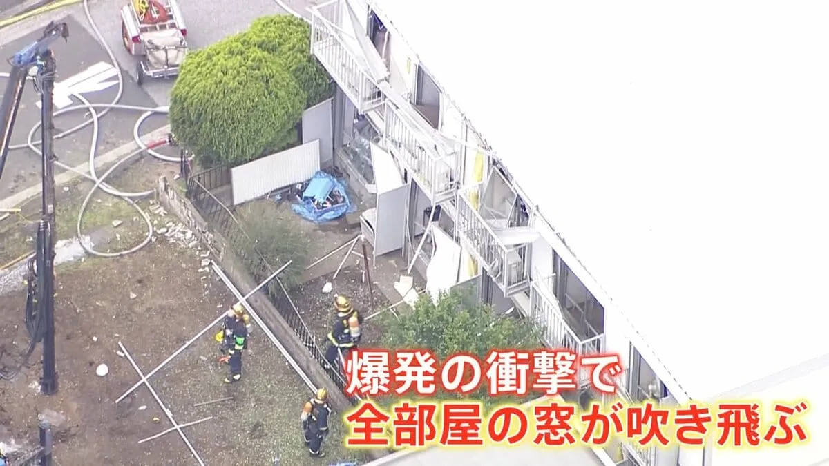 東京・江戸川区で爆発　地中のガスボンベ損傷しガスに引火か　けが10人　半径100メートル　建物少なくとも38棟に被害　警視庁
