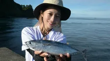 【 片原恵麻 】　堤防ジギング初挑戦でヒラソウダGET　 2投目の快挙に「ジギング好きになっちゃう」ファン「さすが釣り上手」