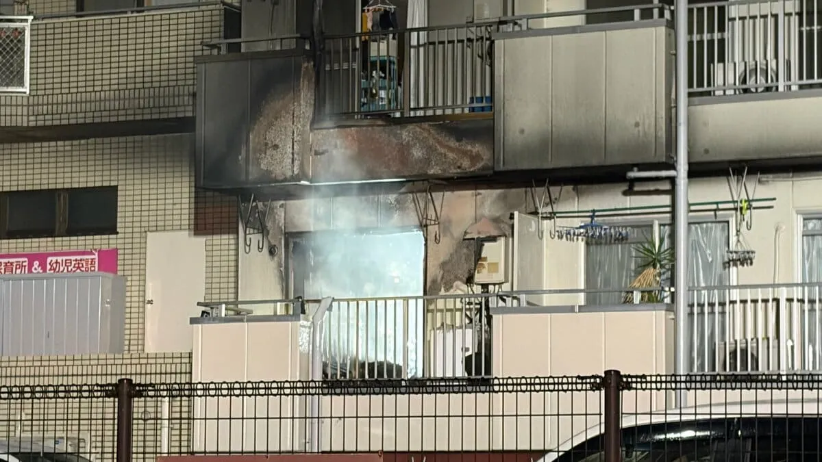 【速報】千葉・松戸市のマンションで火事　1人が死亡 1人がのどの痛みを訴える