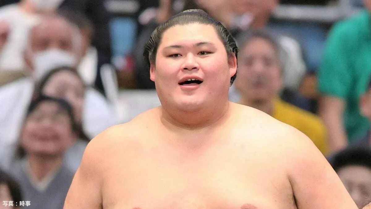 大の里が2場所連続V “史上最速”所要13場所での横綱昇進へ！琴櫻を退け無傷の13連勝【大相撲夏場所】