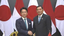 日インドネシア防衛トップが日本の防衛装備の輸出などをめぐり会談　防衛協力拡大の協定に署名