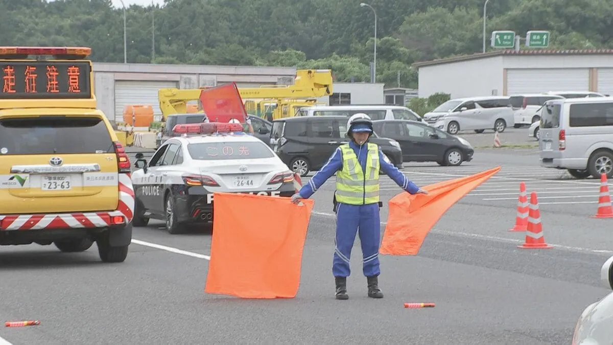 NEXCO東日本と栃木県警が高速道路の逆走車を想定し合同訓練実施　今年4月には逆走車による死亡事故