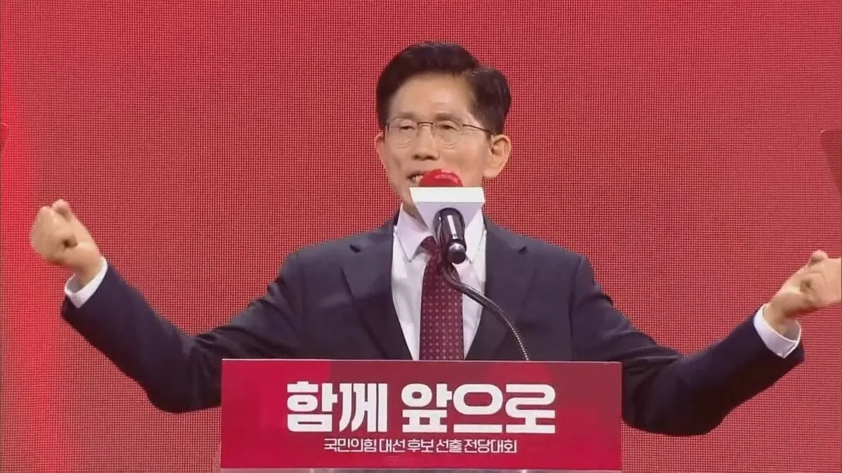 韓国大統領選 与党「国民の力」が強行していた公認選び直しが失敗、金文洙・前雇用労働相が公認候補に戻り立候補を届け出